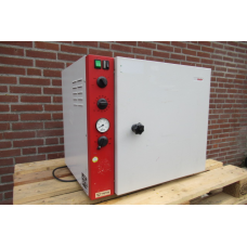 WTB Binder droogoven. Maximale bedrijfstemperatuur van 250°C. USED.